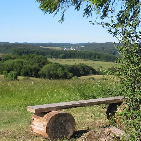 Am Eifelsteig Vulkaneifel-auszeit Üdersdorf