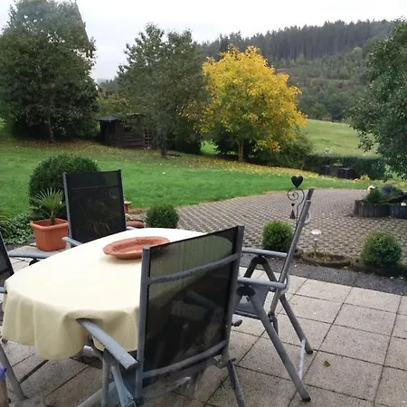 Apartment Am Eifelsteig Vulkaneifel-auszeit *