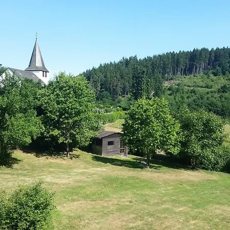 Am Eifelsteig Vulkaneifel-auszeit