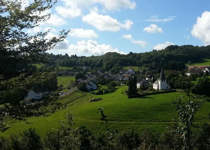 Am Eifelsteig Vulkaneifel-auszeit * Udersdorf